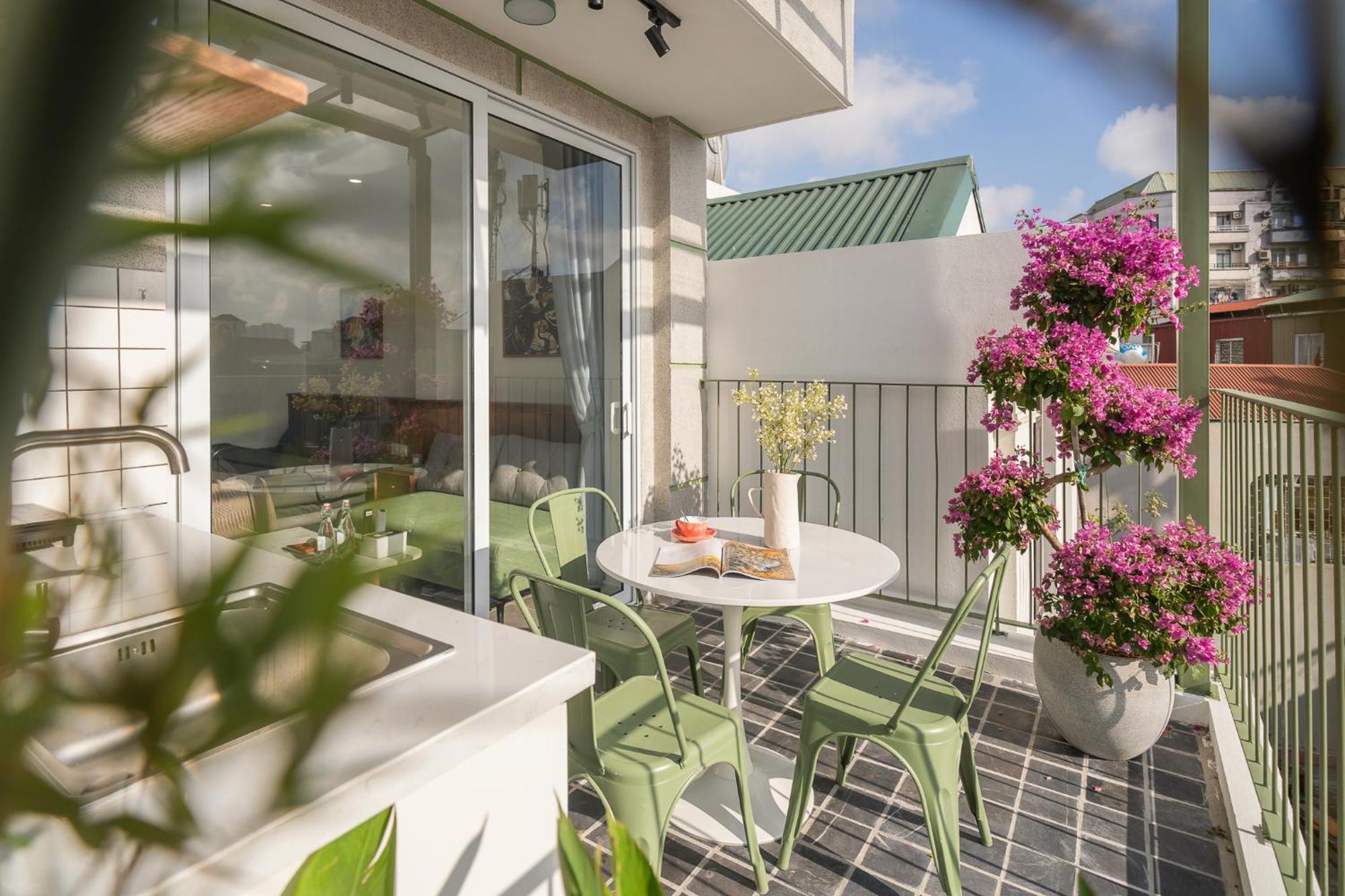 Location/Big Group/Private Villa With Pool And Kitchen Hanoi Kültér fotó
